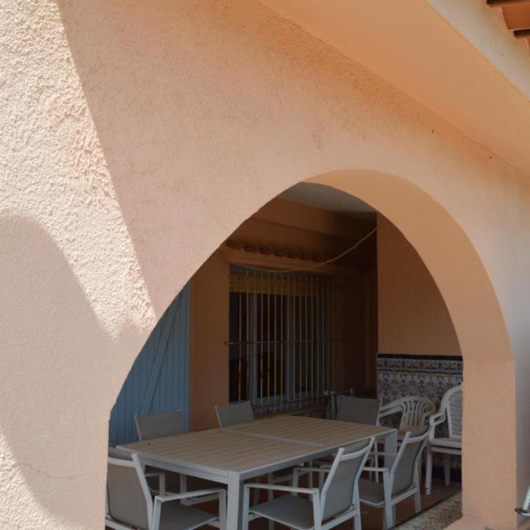 Oasis en la playa: piscina y relax - Casa de 4 dormitorios - 20