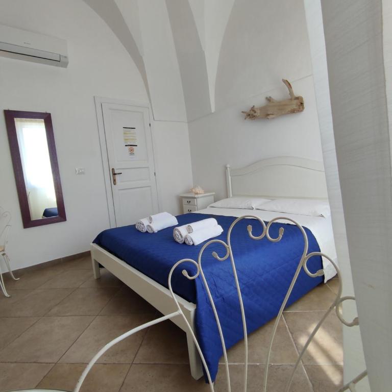 B&B Punta Cutieri - Camera Matrimoniale con Vista Mare - 5