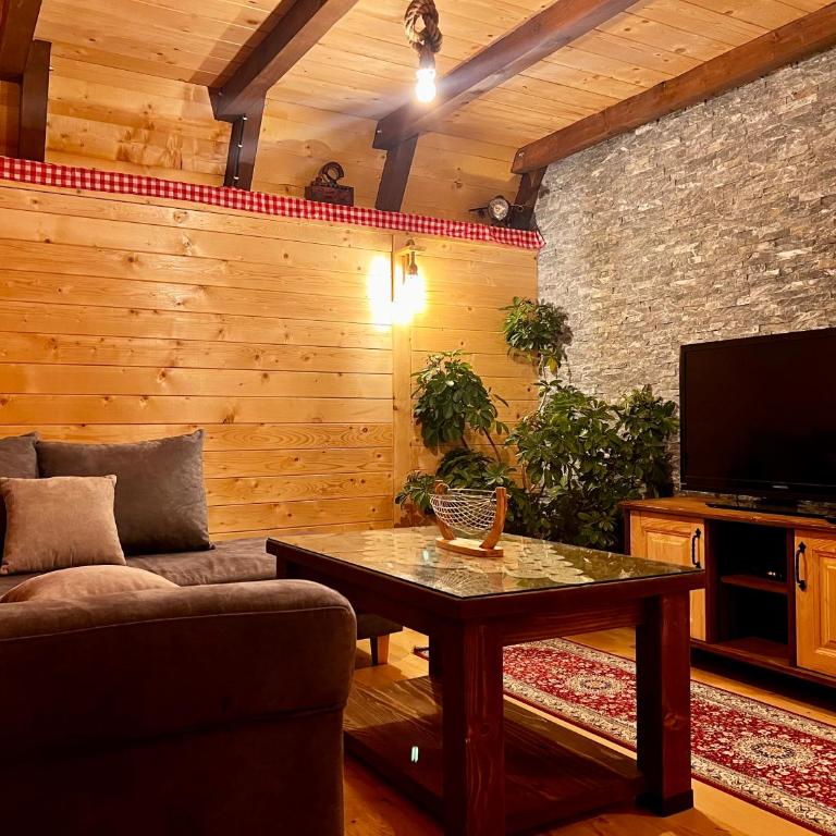 Etno Idila D&D - One-Bedroom House - 33