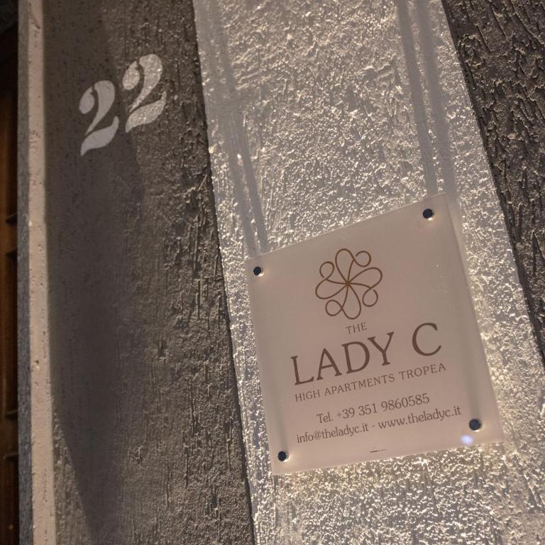 The Lady C - High Apartments - Standard Apartment - 15