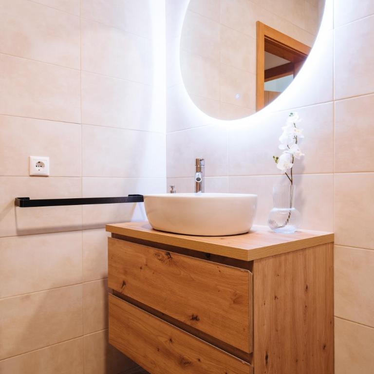 Hostly Orfila1 céntrico con fibra - One-Bedroom Apartment with Terrace - 18