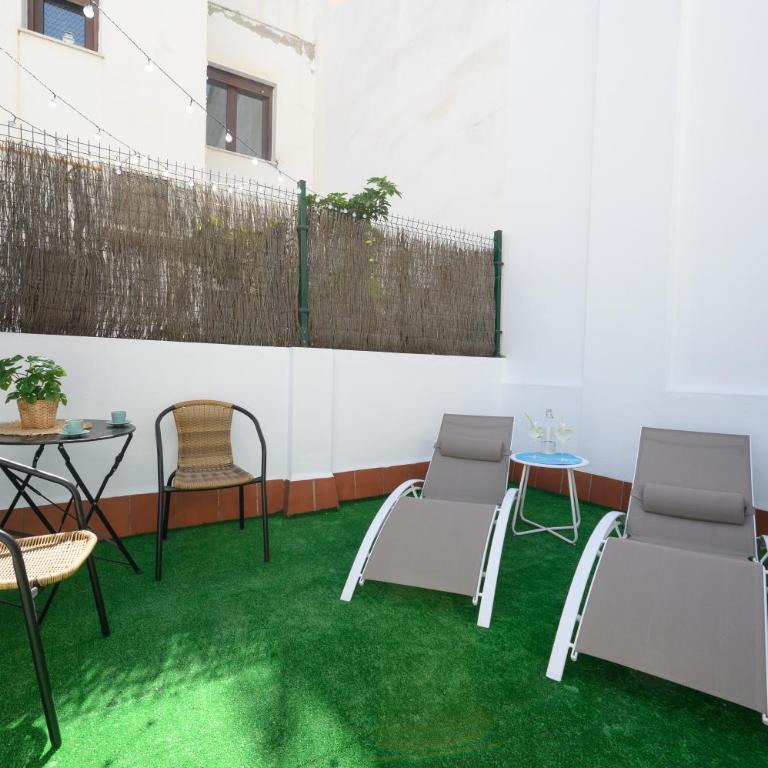 Hostly Orfila1 céntrico con fibra - One-Bedroom Apartment with Terrace - 1