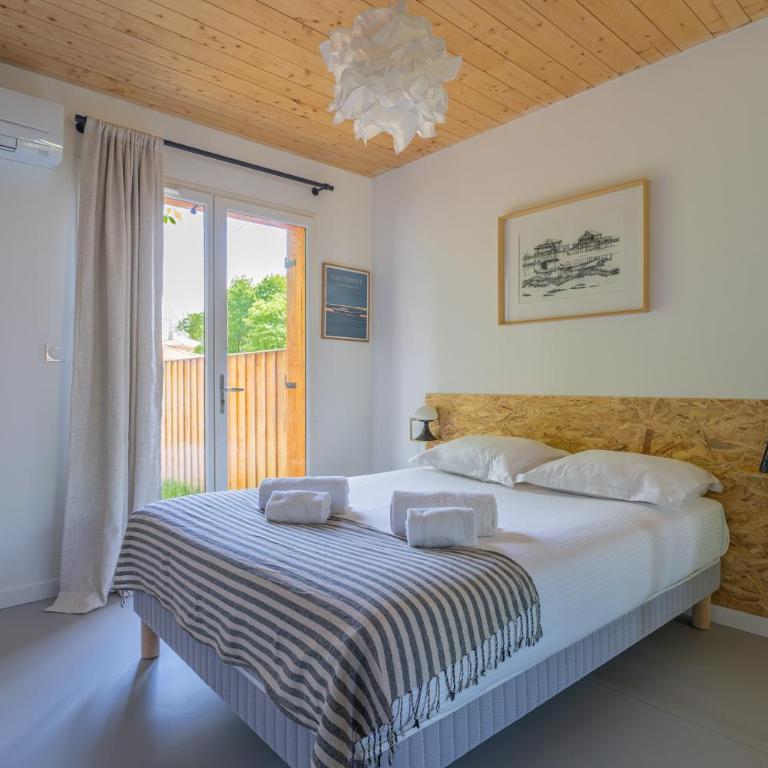 Wood house - Maison bois atypique à Andernos - Three-Bedroom House - 17