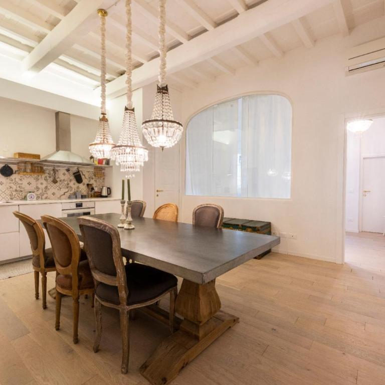 Apartments Florence- Chandelier apartment - Appartamento - 3