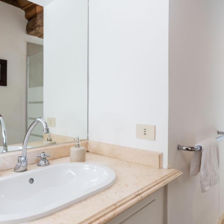 Banchi Apartments - Castel Sant'Angelo - Appartamento con 2 Camere da Letto - 17