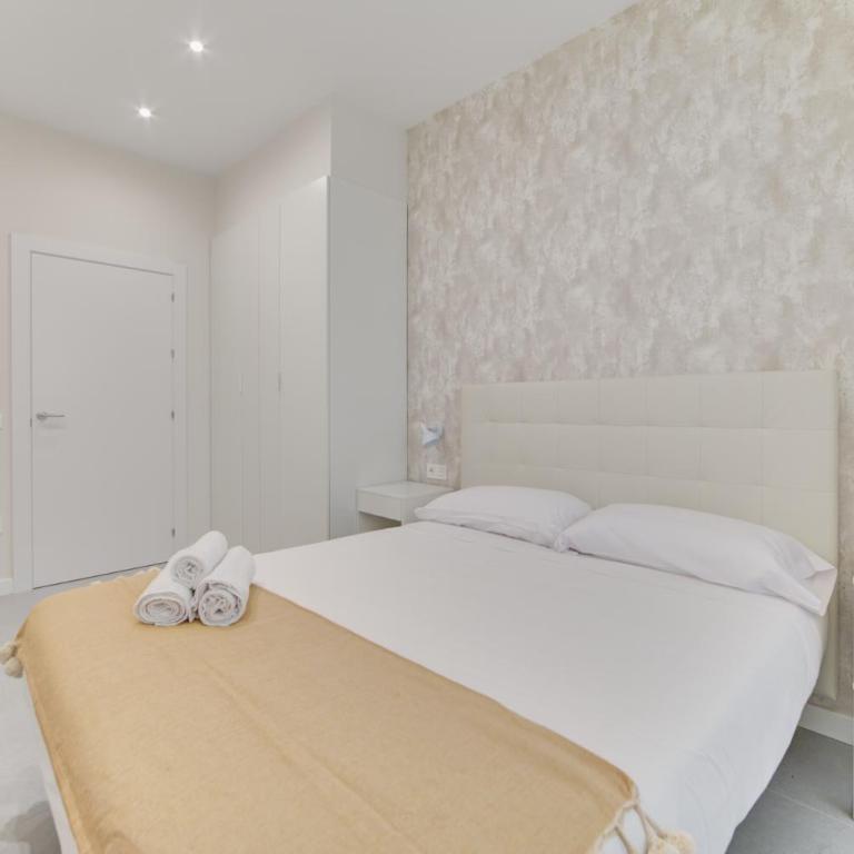 Apartamentos Pamplona Confort by Clabao - One-Bedroom Apartment - 4