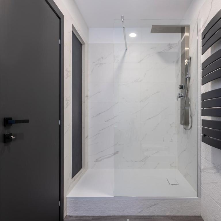 Residenza Sacconi by Hili - Superior Double Room - 8