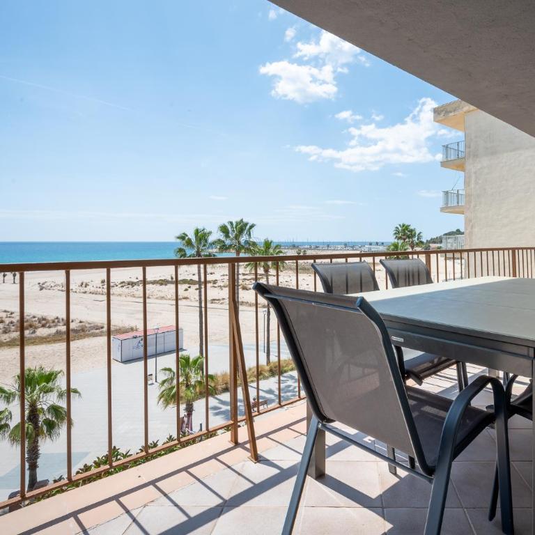 AT111 Vistas frontales a la playa la Paella - Apartamento de 3 dormitorios - 5
