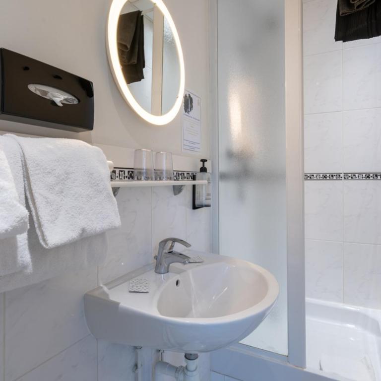 Nouvel Hôtel - Camera Standard Doppia con Letti Singoli - 2