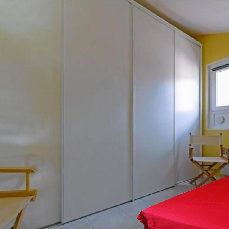 Appt T2 climatisé, climatisation neuve cette année!, Piscine, la Plage à 130m! Parking privé clos, Lave-linge, Lave-vaisselle, Draps, Linge et Ménage inclus! - Appartement 1 Chambre - 13