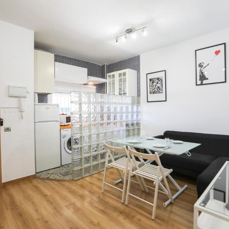 RentalSevilla Alfonso XII II - Apartamento de 2 dormitorios - 1