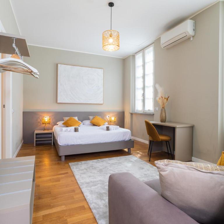 Martini Suite - Quadruple Deluxe Room with Terrace - 3
