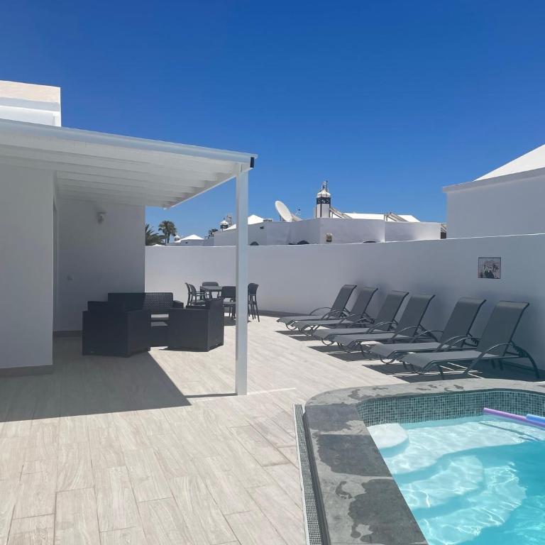 Villa Luisa Puerto del Carmen - Three-Bedroom Villa - 7