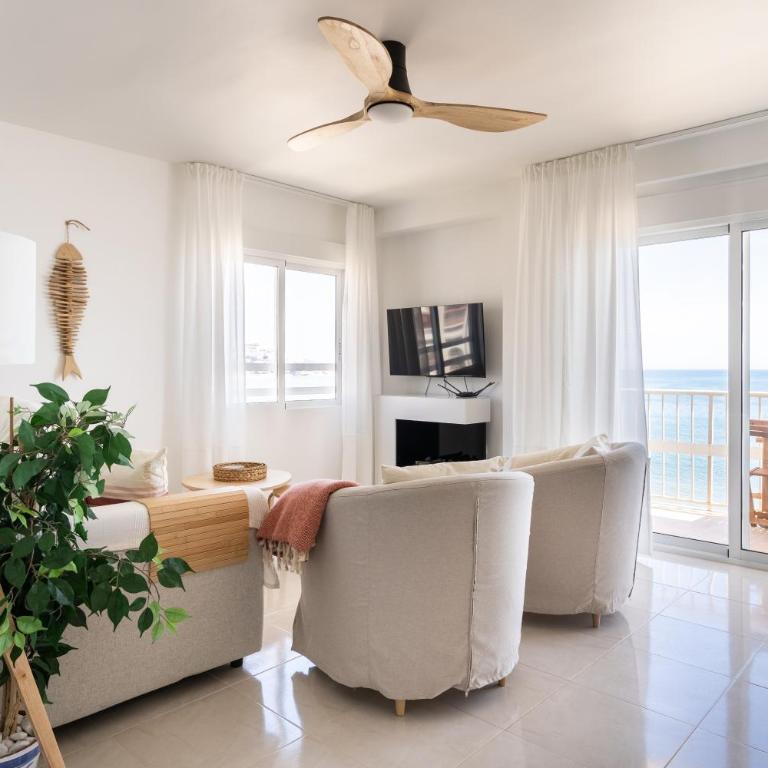 El Acuario - Primera línea y todas las ventanas dan al mar - One-Bedroom Apartment - 8