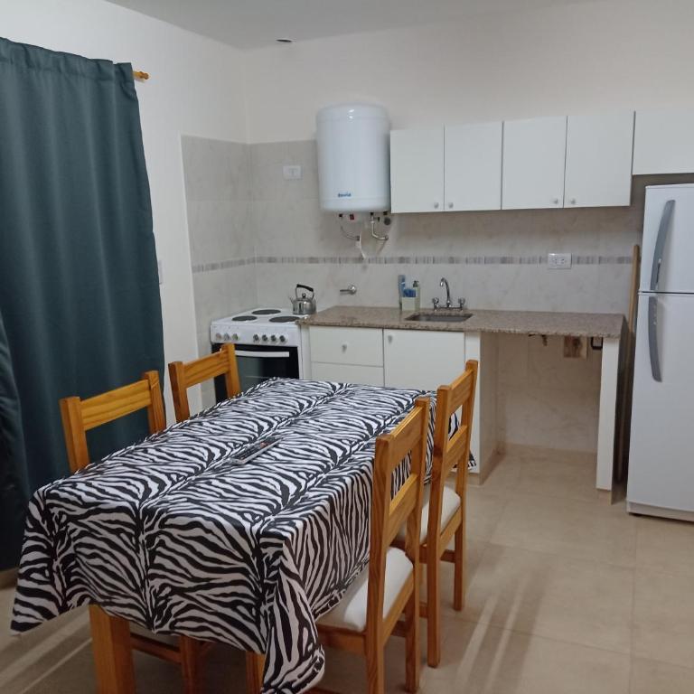 Departamento en primer piso - Apartamento de 1 dormitorio - 4