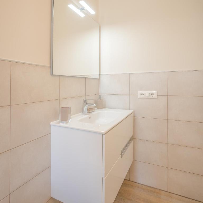 Maspes house - Appartamento con Balcone - 11