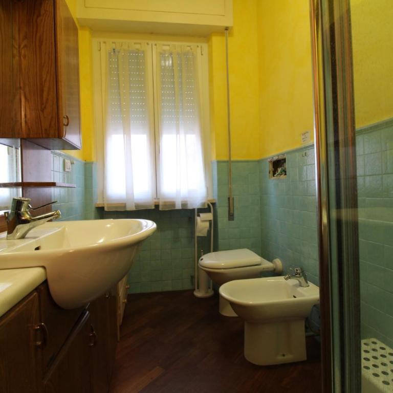 Relax Vicino Al Centro - Appartamento con 2 Camere da Letto - 9