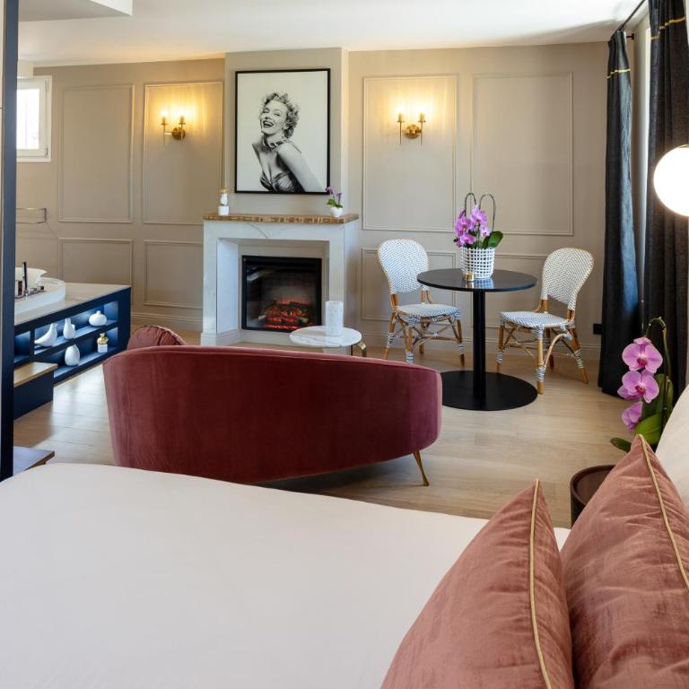 La Bastide de Damien, 5 clefs Demeure d'Exception et Table Remarquable dans le guide Teritoria, JACUZZI Privatif, Cuisine étoilée Dominique Frérard - Suite avec Jacuzzi - 7