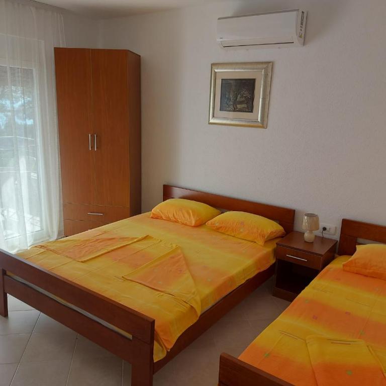 Apartmani Sunce - Deluks Trokrevetna Soba sa Pogledom na More - 2
