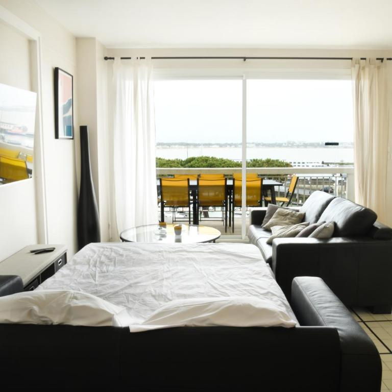 Duplex de 100m2 avec 3 chambres vue mer - Appartement 3 Chambres - 14