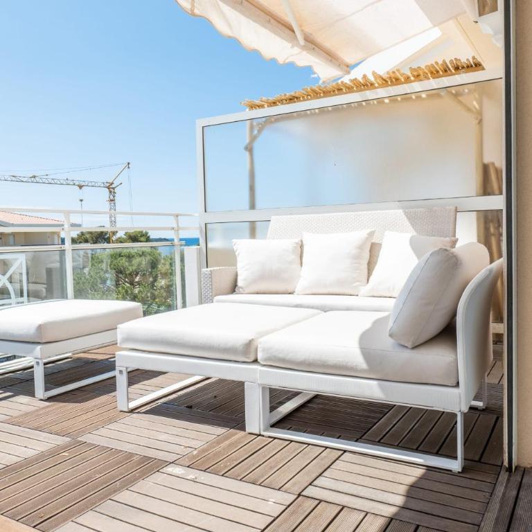 3-Room Luxury Apartment with Pool and Sea View Steps from the Beach - Appartamento - 43