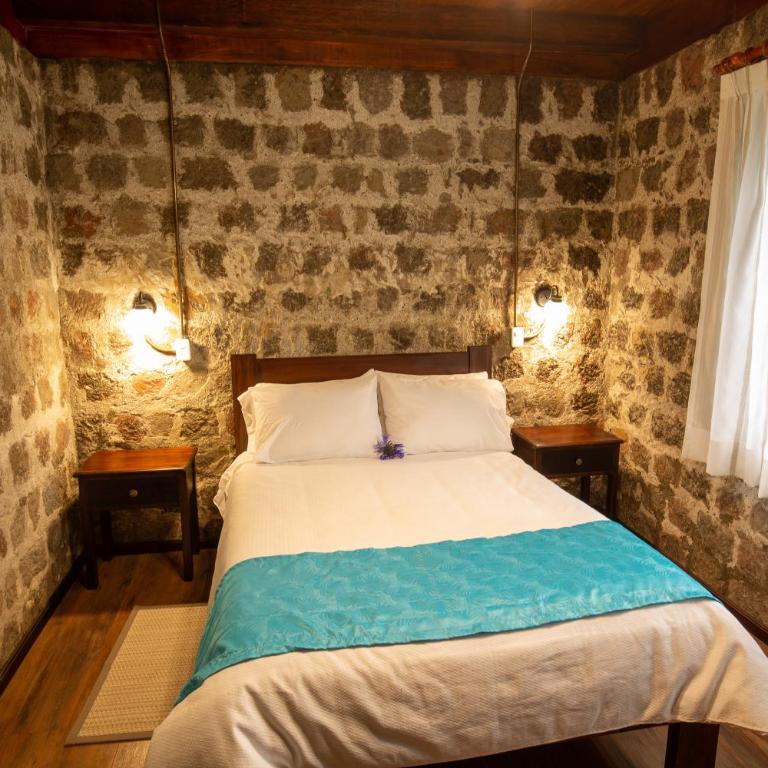 Niebli Historical Farm and Lodge at Pululahua Volcano - Habitación Doble con baño privado - 1
