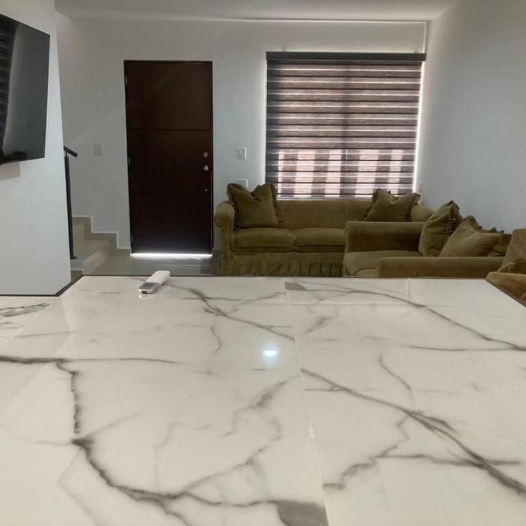 Sexy Casa 12 Alberca Templada Playa - Three-Bedroom House - 4