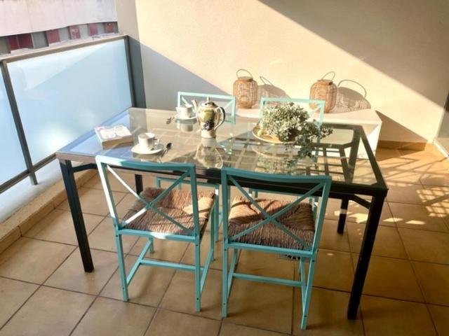 GATU PREMIUM El Viñedo, centro, parking, aire acc, terraza, piscina comun" Preferente mayores de 25 años y familias " - Apartamento con terraza - 28