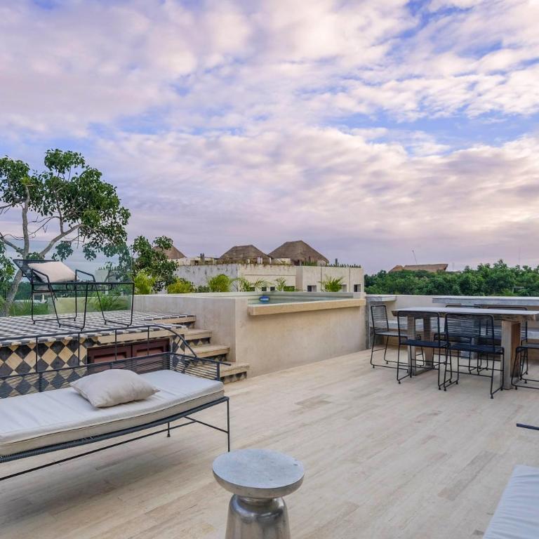 Casa Libre - Incredible huge condo with private pool and terrace in Aldea Zama by StayPodio 301 - Three-Bedroom Apartment - 4