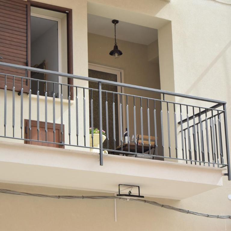 Caporama - Apartment with Balcony - 33