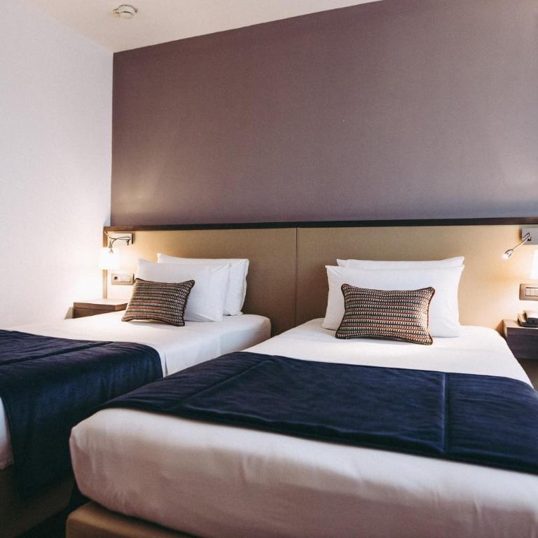 Crowne Plaza Belgrade by IHG - Standardna Dvokrevetna Soba sa Zasebnim Krevetima - 1