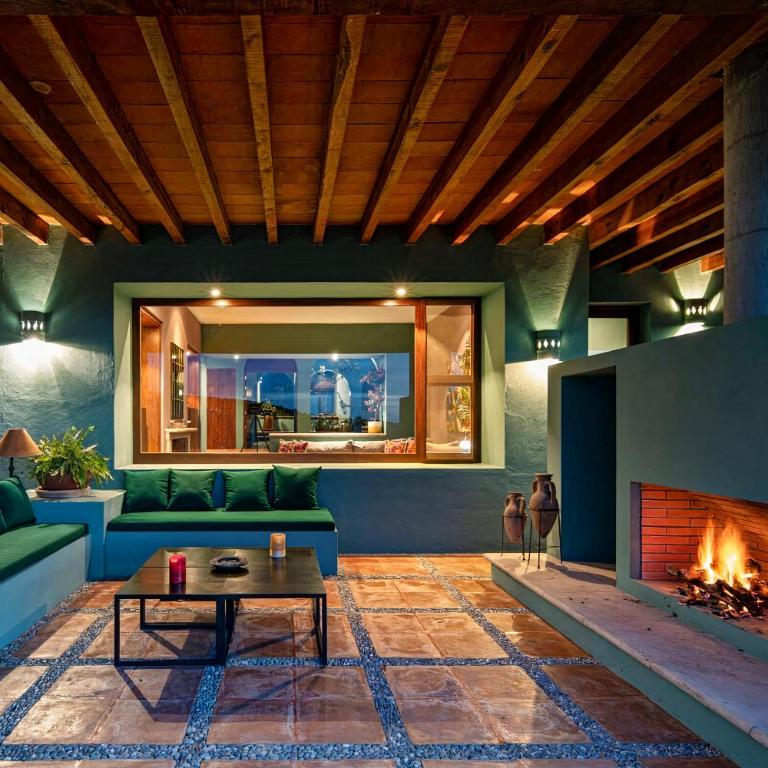 Charming Villa for Weddings, Stunning Views - Villa - 18