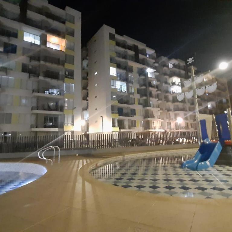Peñazul La Aldea Condominio en Ricaurte Campestre - Apartamento con vista a piscinas - Apartamento de 3 dormitorios - 27