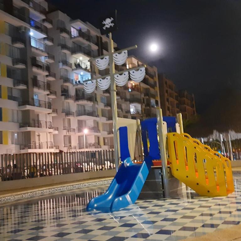 Peñazul La Aldea Condominio en Ricaurte Campestre - Apartamento con vista a piscinas - Apartamento de 3 dormitorios - 28