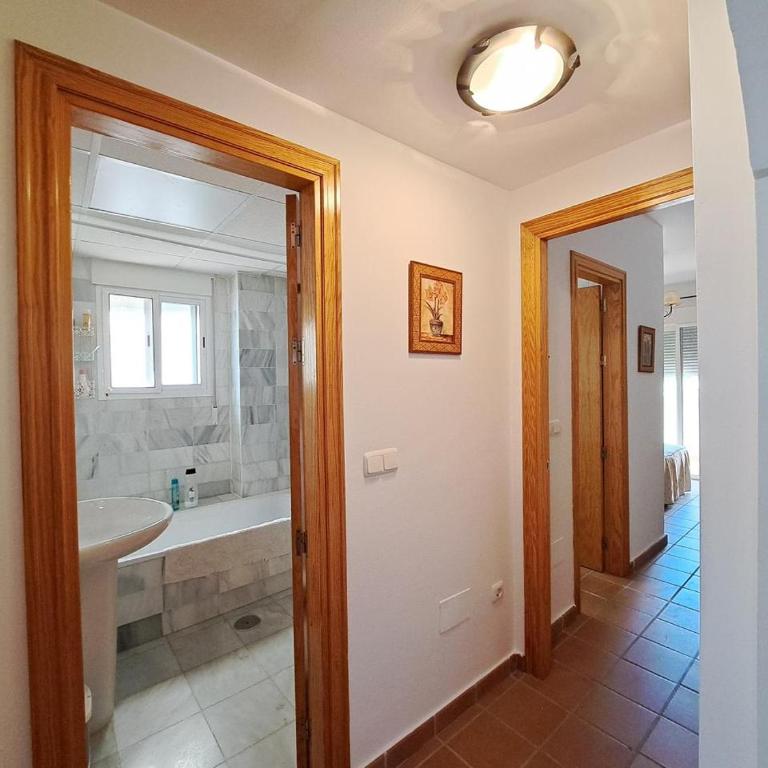 Estupendo Bajo en Urbanización Aldea de Puerto Rey - Apartamento de 2 dormitorios - 20