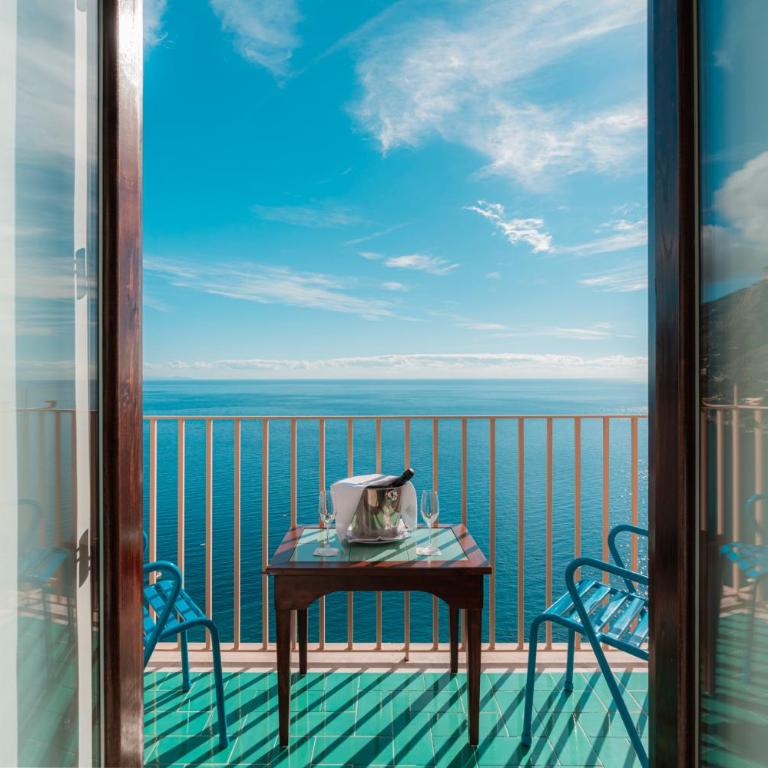 Villa Nettuno - Camera Matrimoniale/Doppia con Letti Singoli con Vista Mare - 11
