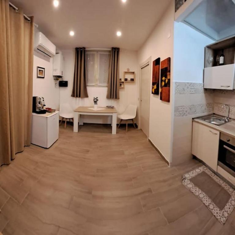 Casetta Dante 130 - One-Bedroom Apartment - 3
