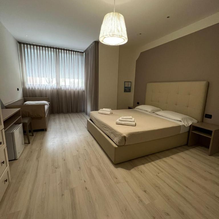 Hotel Leonardo - Junior Suite - 3