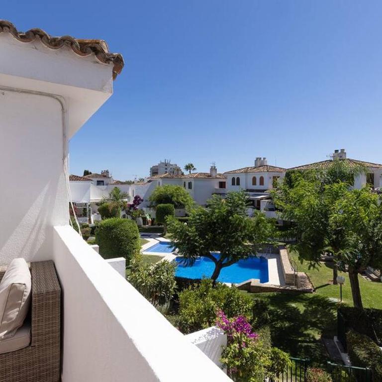 4 Bedroom Townhouse 200 meters from the Beach! - Apartment - 14