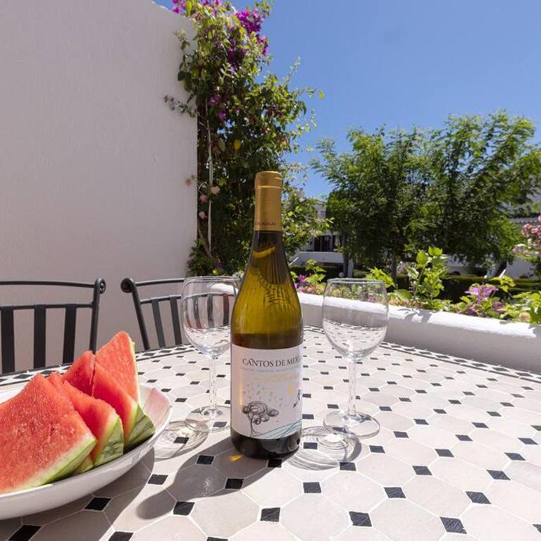 4 Bedroom Townhouse 200 meters from the Beach! - Apartment - 21
