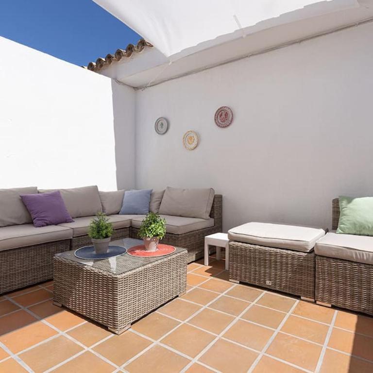 4 Bedroom Townhouse 200 meters from the Beach! - Apartment - 15