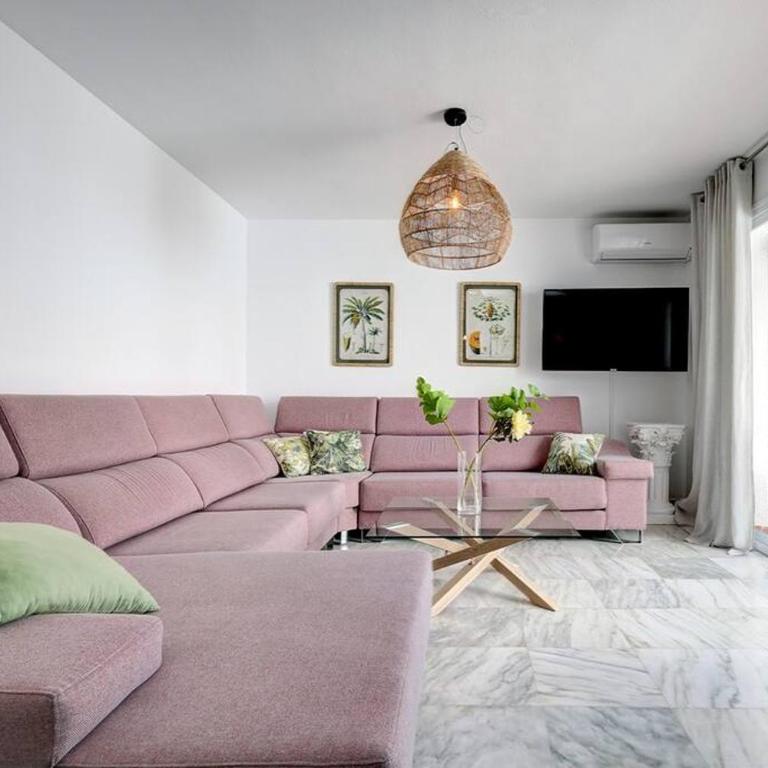 4 Bedroom Townhouse 200 meters from the Beach! - Apartment - 19