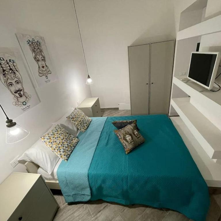 Sea sicily home - One-Bedroom House - 12