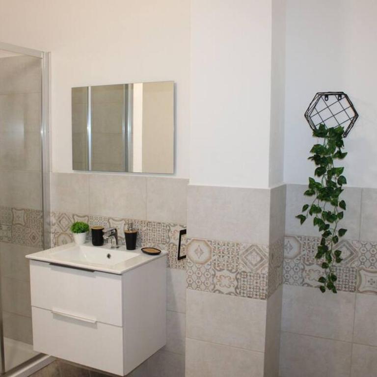 Sea sicily home - One-Bedroom House - 34
