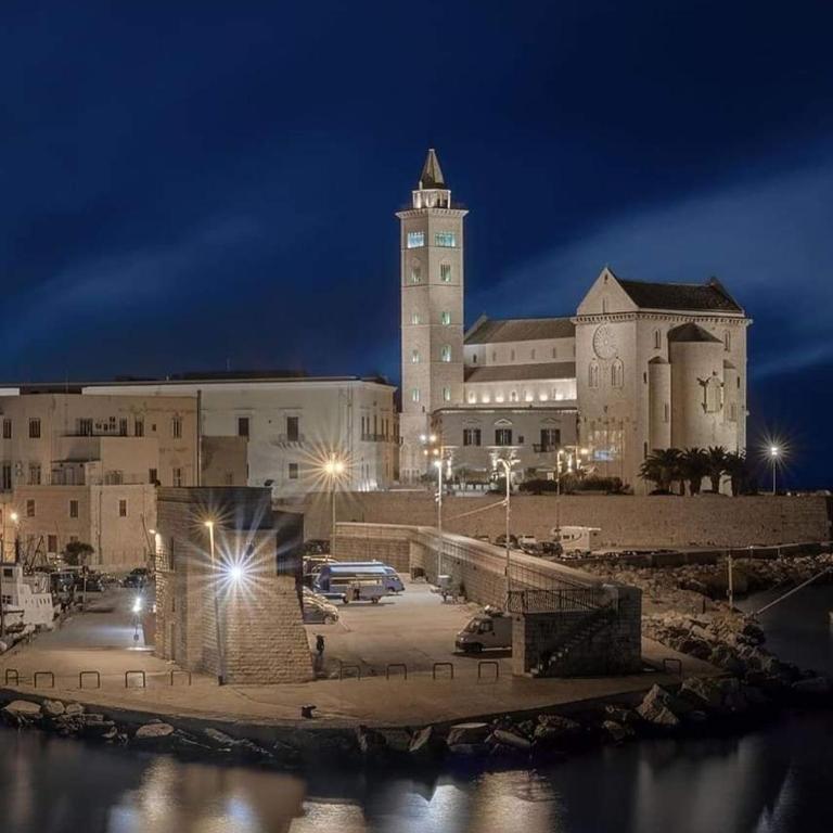 Suite Duomo Trani 8 - Casa con 1 Camera da Letto - 13