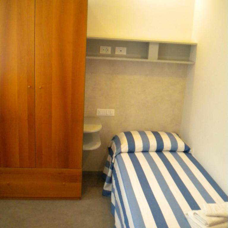 Hotel Ambasciata - Single Room - 4