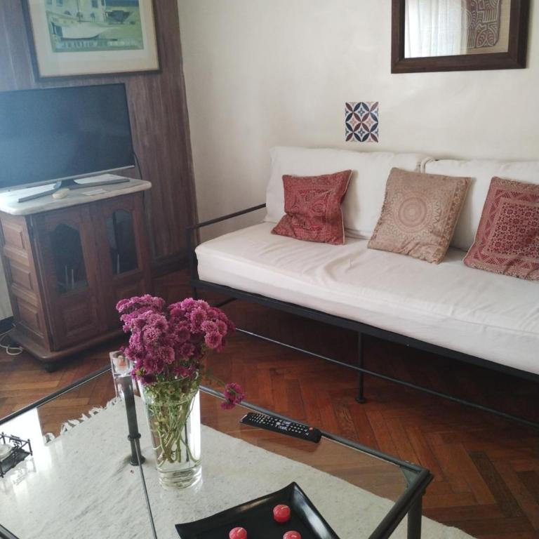 Larrea y Santa Fe - Apartamento de 2 dormitorios - 4