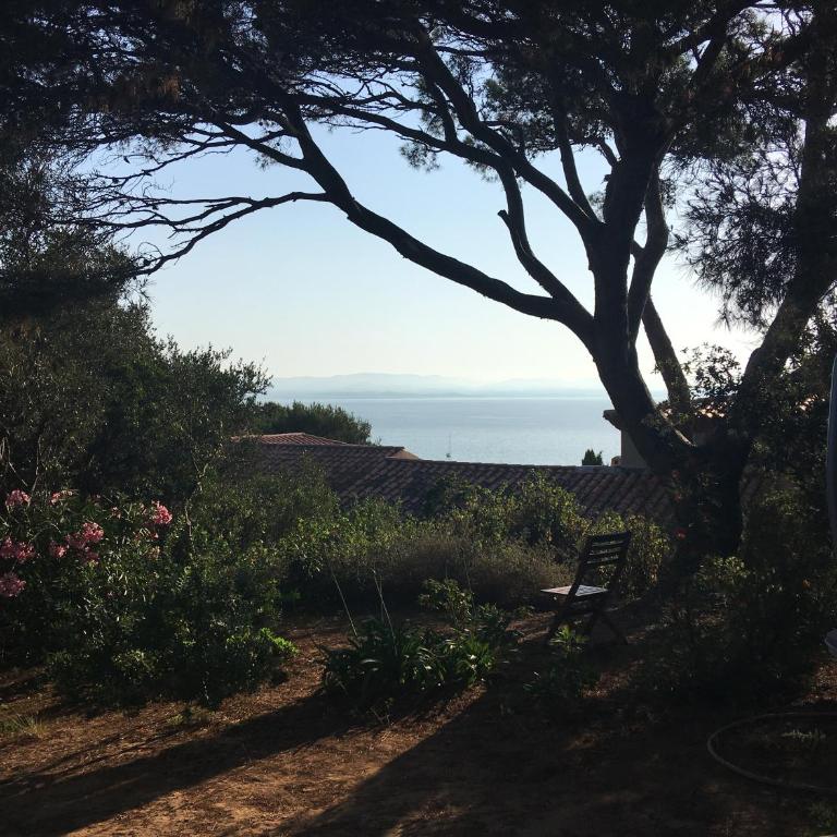 Villa Les Quatre Vents mit traumhaftem Meerblick - Three-Bedroom Villa - 41