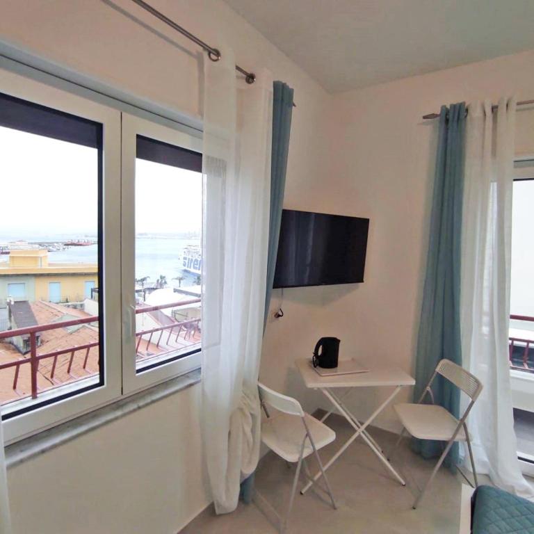 B&B La Finestra sul Mare - Camera Queen con Vista Mare - 4