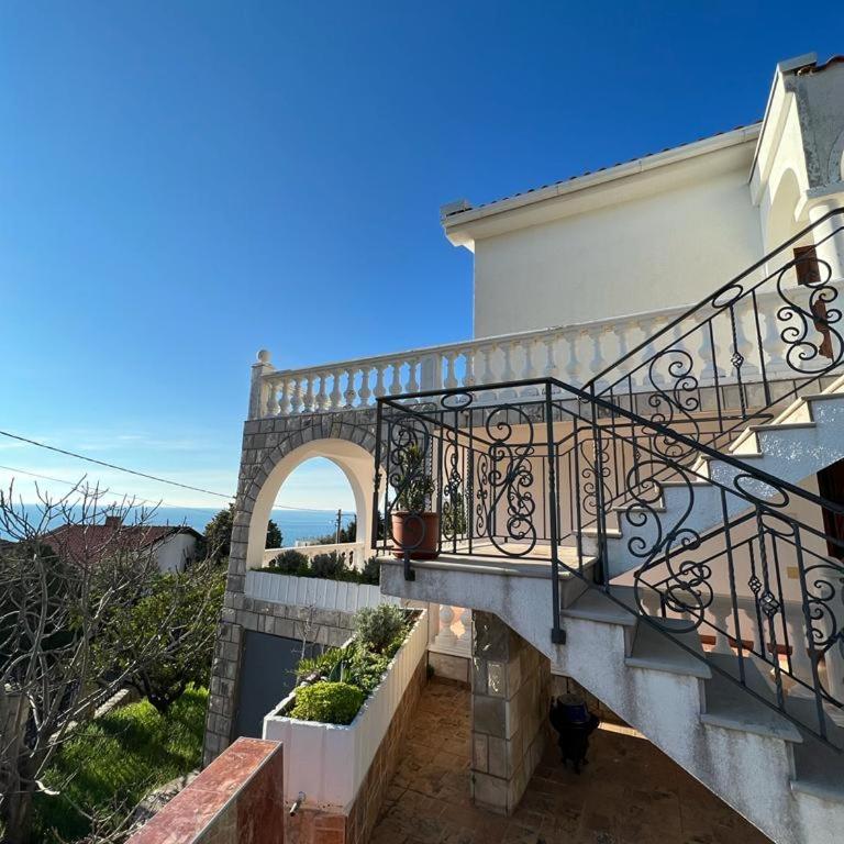 Villa Marina - Two-Bedroom Apartment - 17